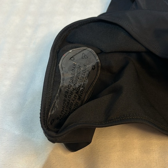 High Waisted Bikini Bottoms, Black, Size S - Picture 3 of 4